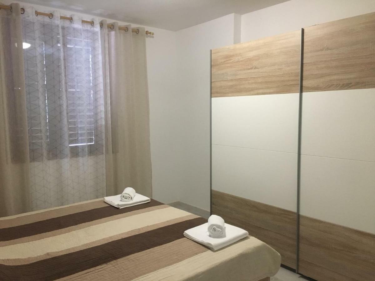 Apartma Bluemarin โคเปร์ ภายนอก รูปภาพ